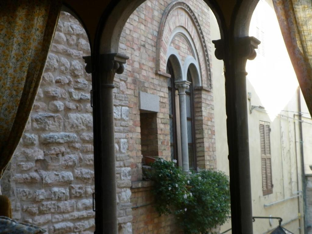 Palazzetto Bentivoglio Villa Sassoferrato Exterior foto