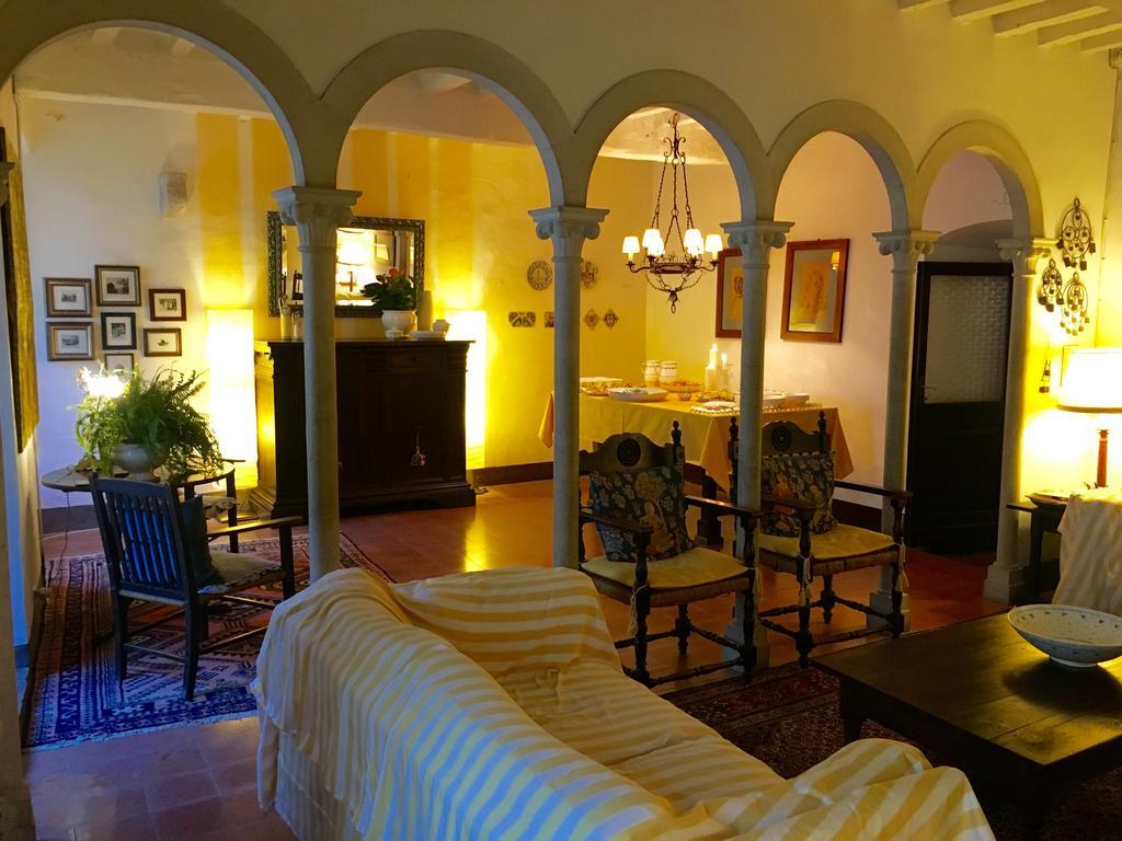 Palazzetto Bentivoglio Villa Sassoferrato Exterior foto