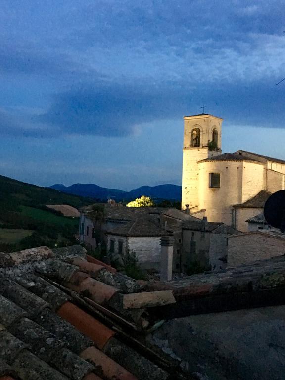 Palazzetto Bentivoglio Villa Sassoferrato Exterior foto
