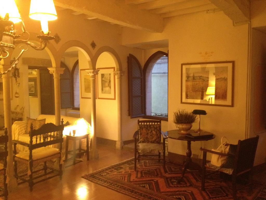 Palazzetto Bentivoglio Villa Sassoferrato Exterior foto